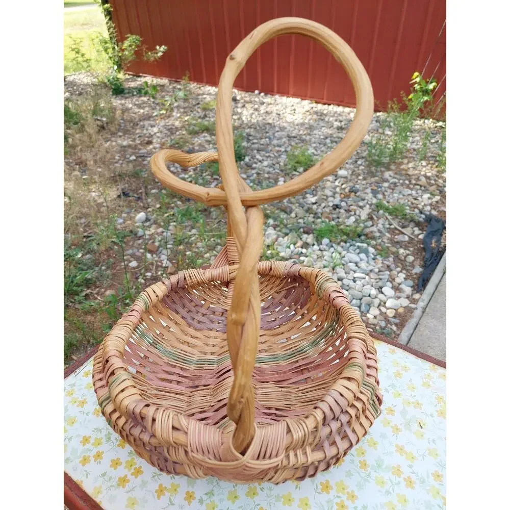 Vtg Buttocks Hand Woven Basket Grapevine Or Willow Handle Multi Color Pastels